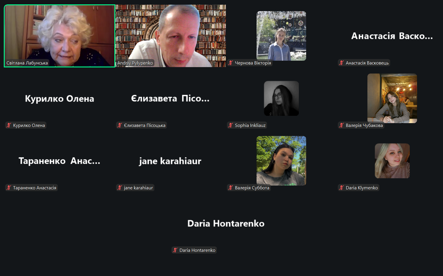 Вітаємо магістрів! Обираємо власну освітню траєкторію
